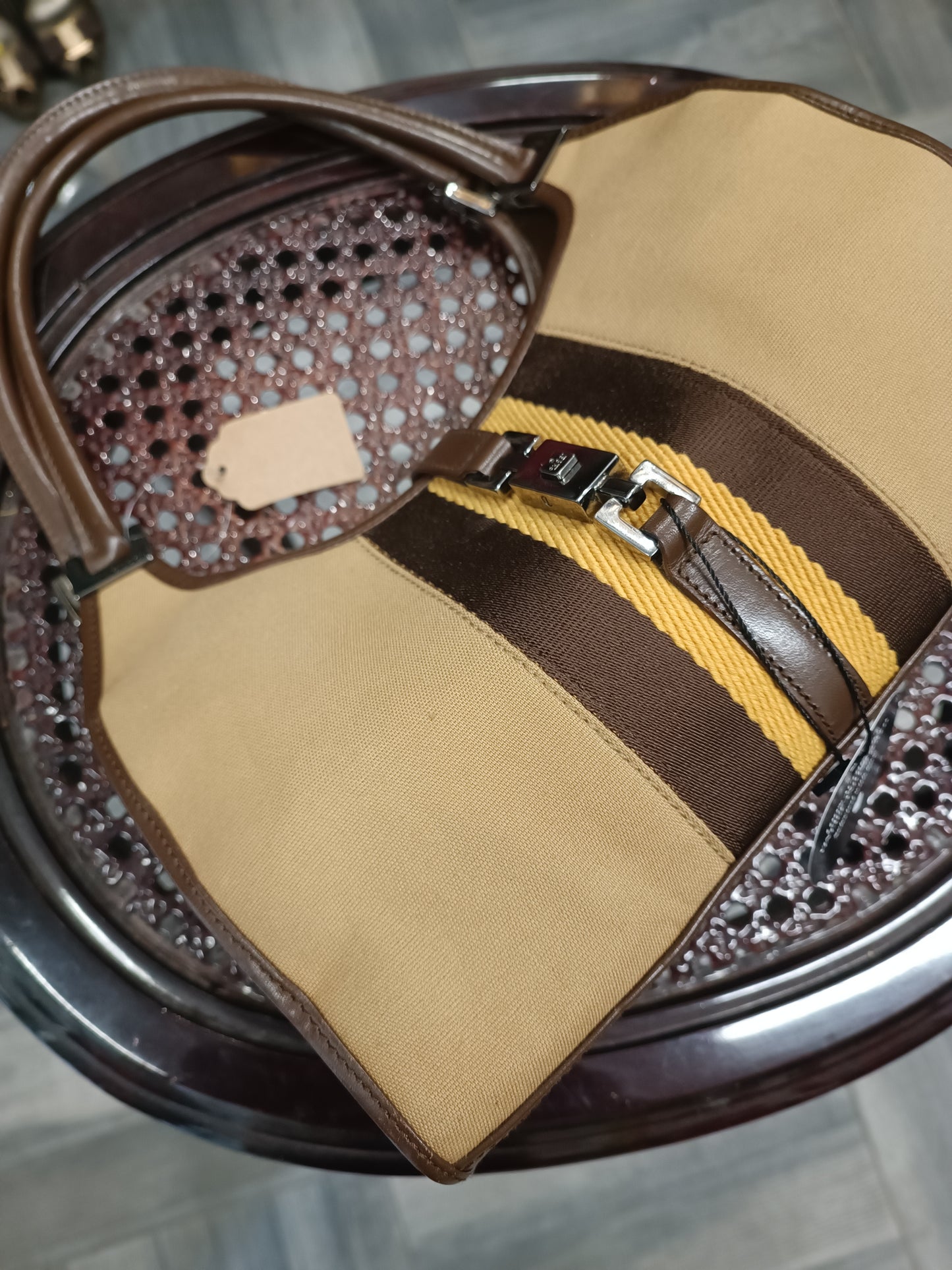 Gucci
