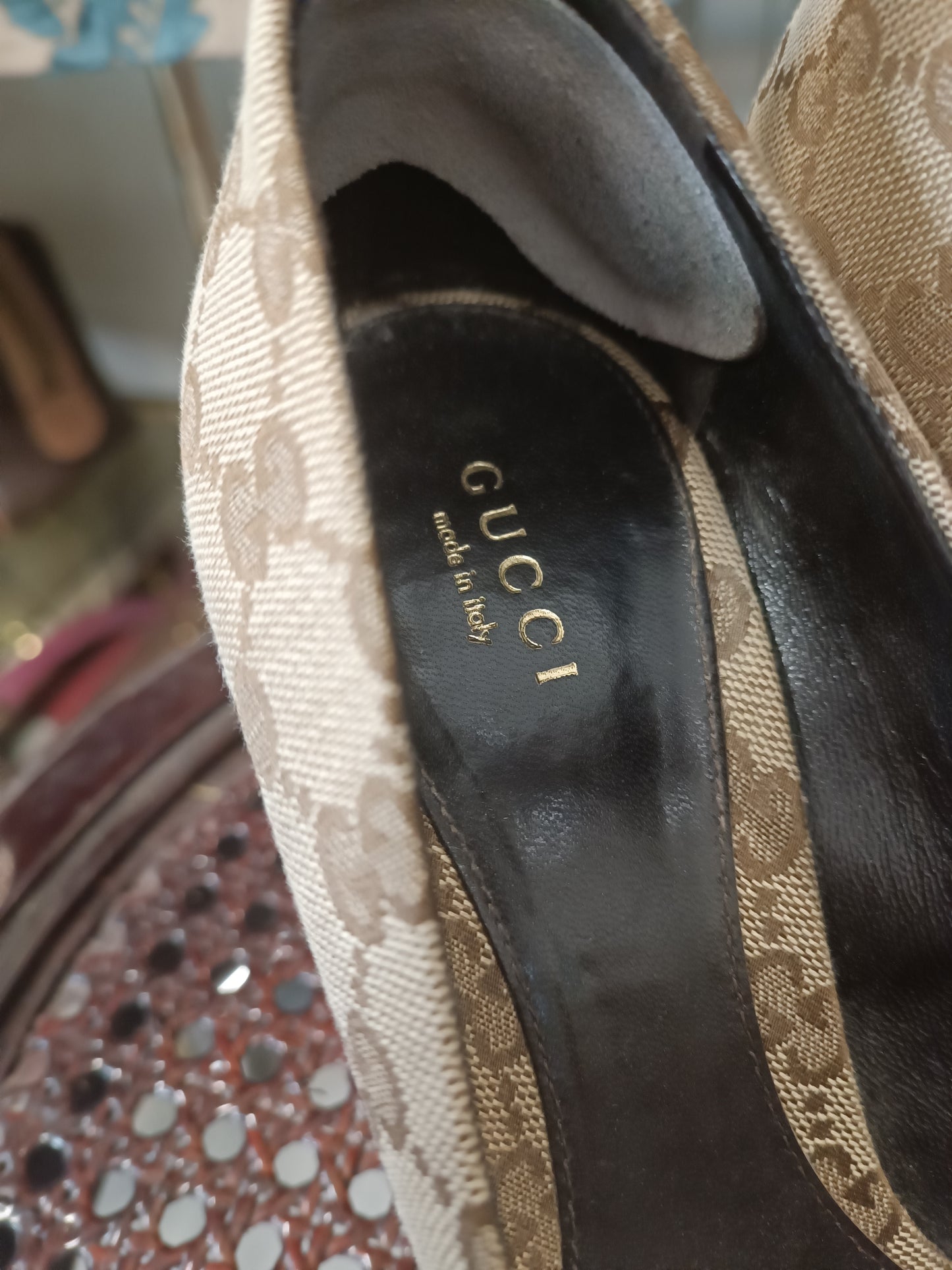 Gucci