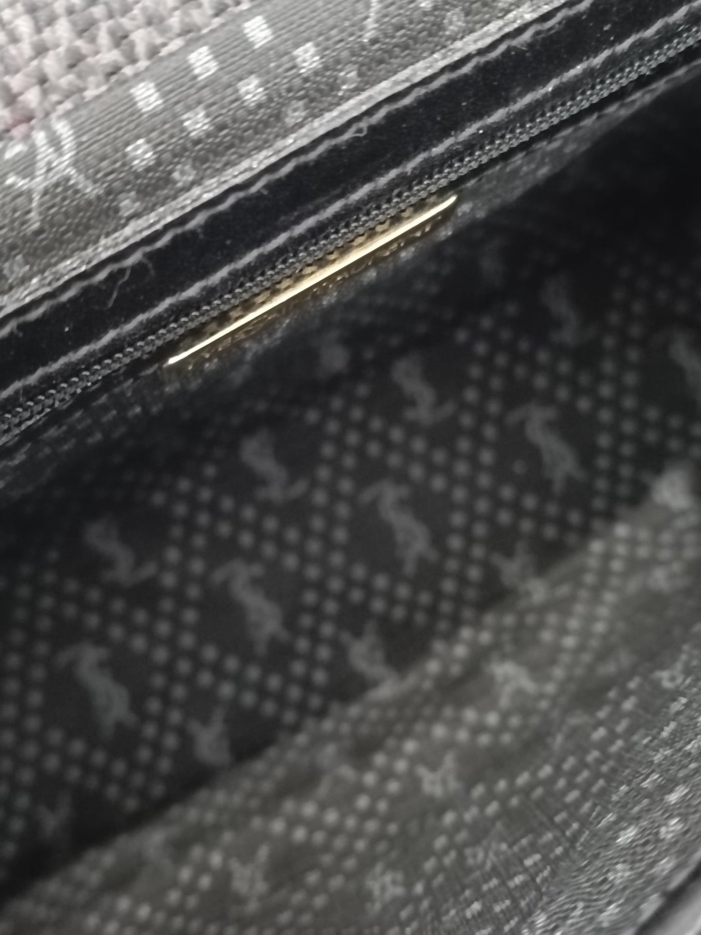 Yves Saint Laurent