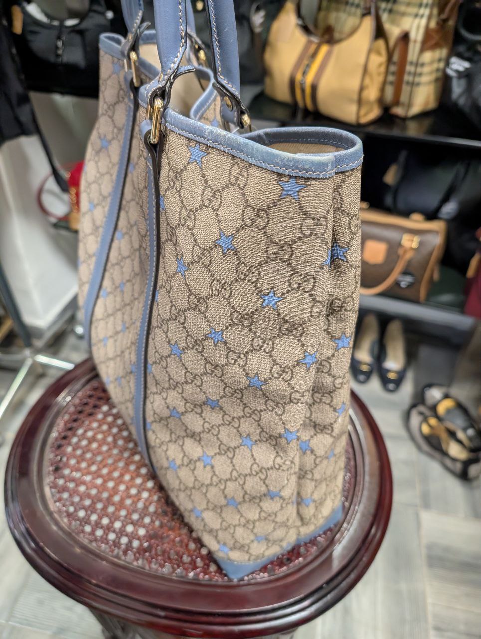 Gucci