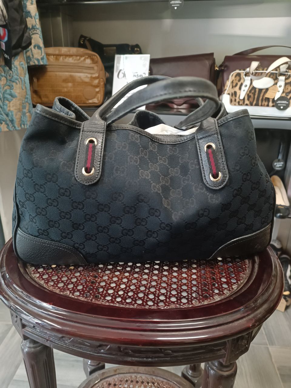 Gucci