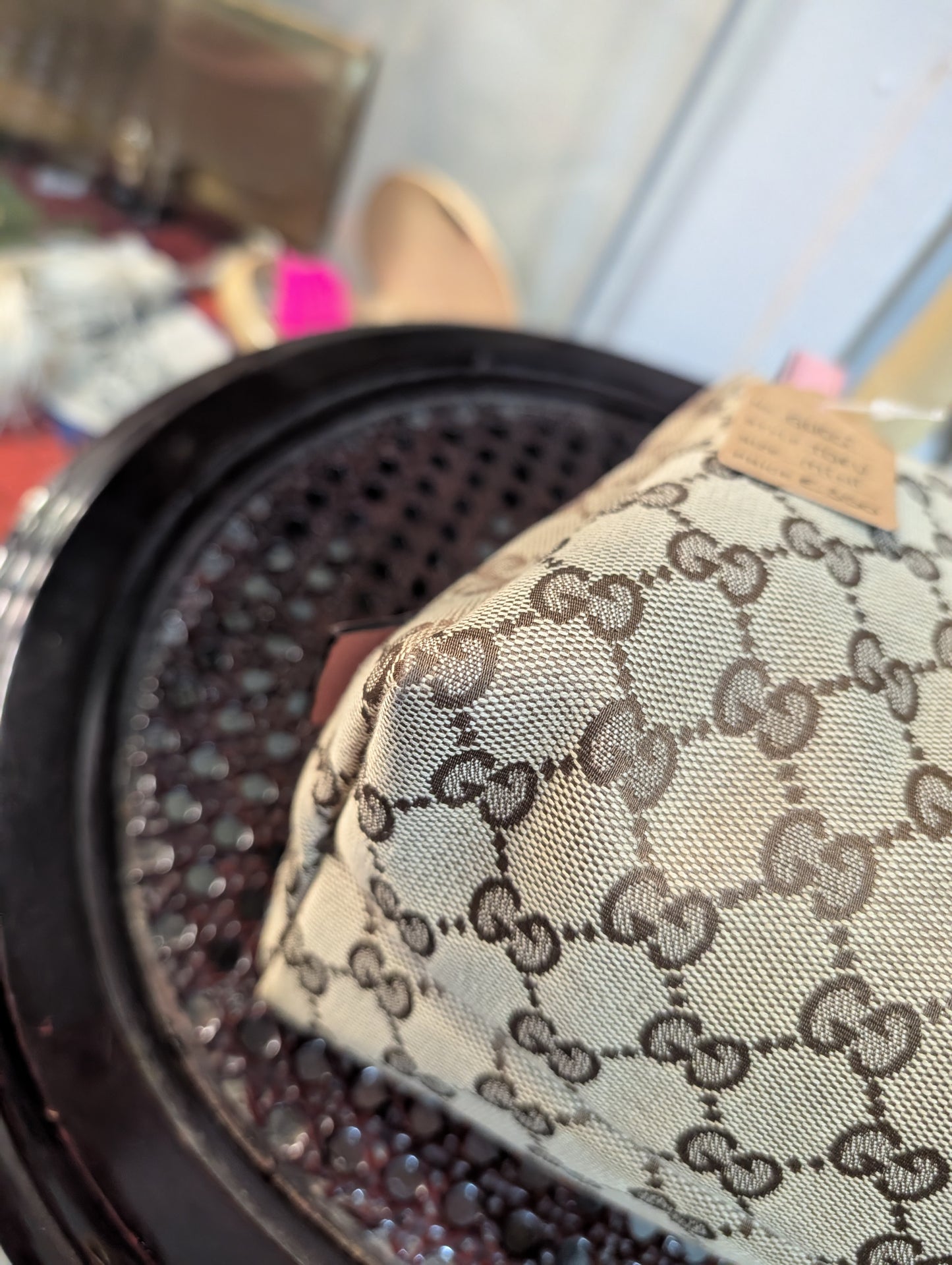 Gucci