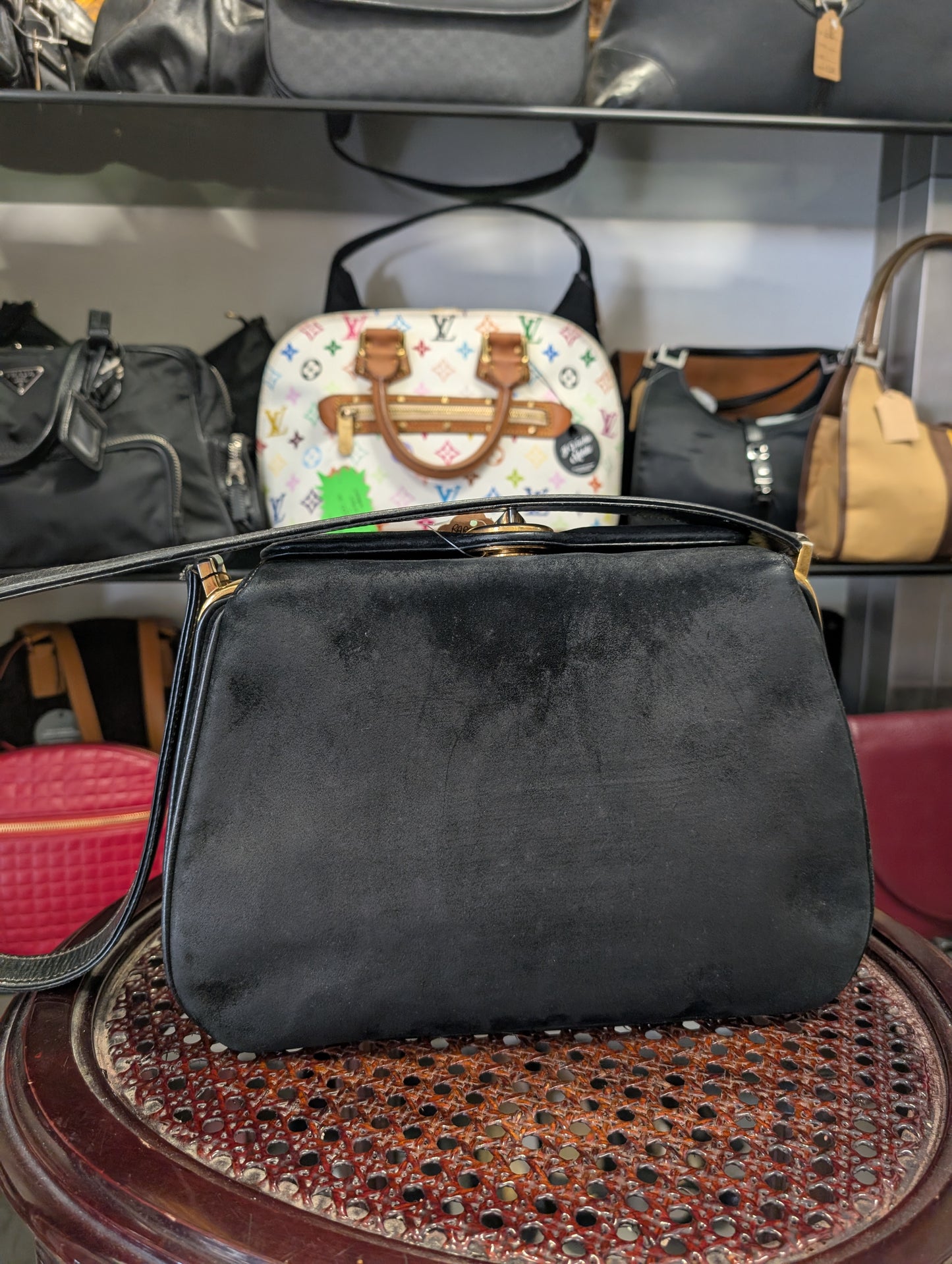 Gucci
