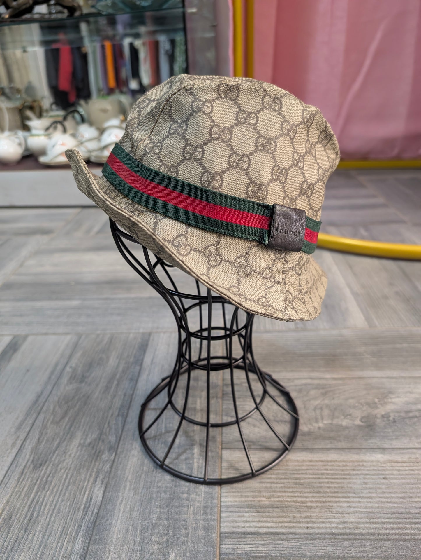 Gucci