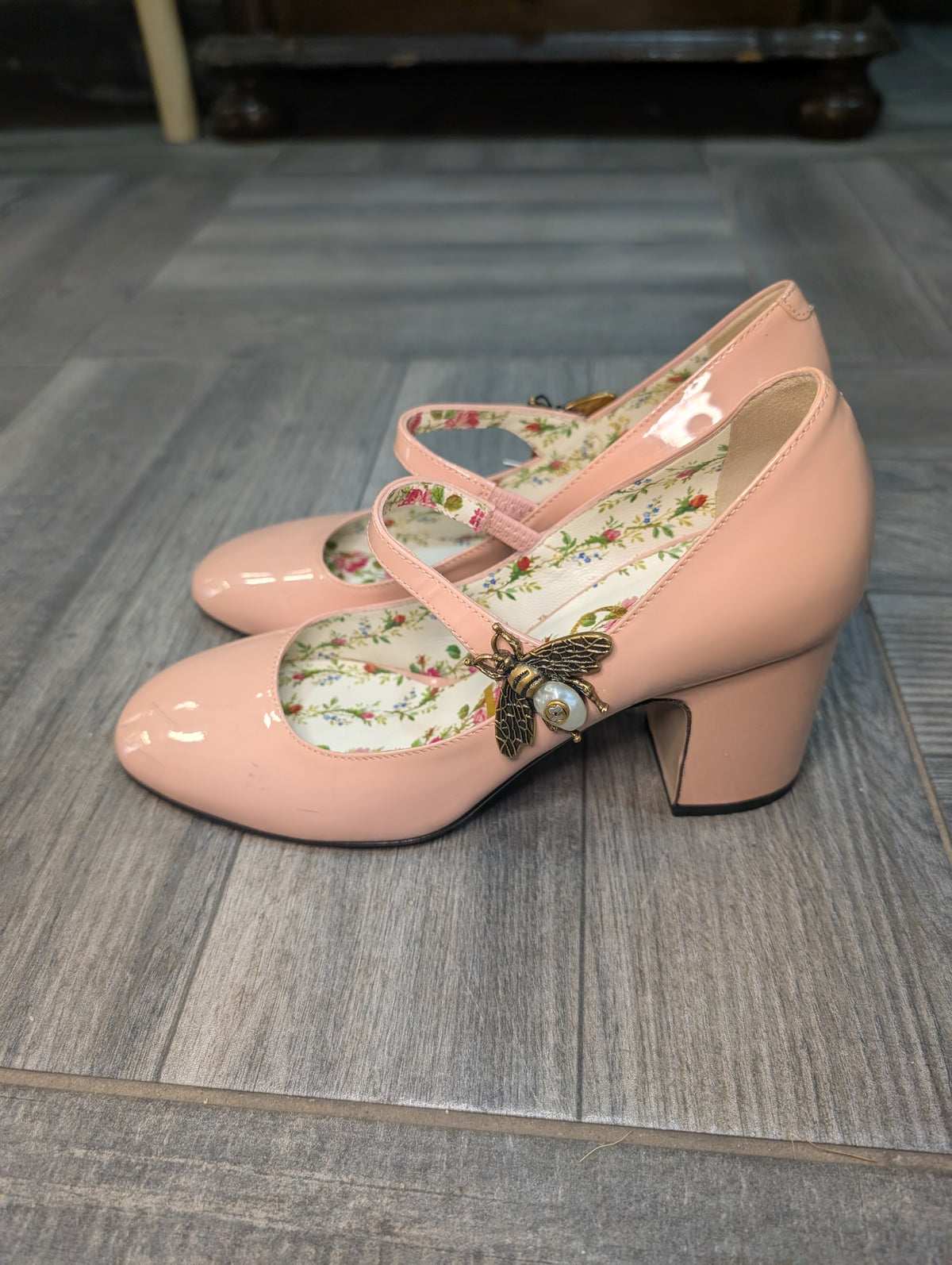 Gucci