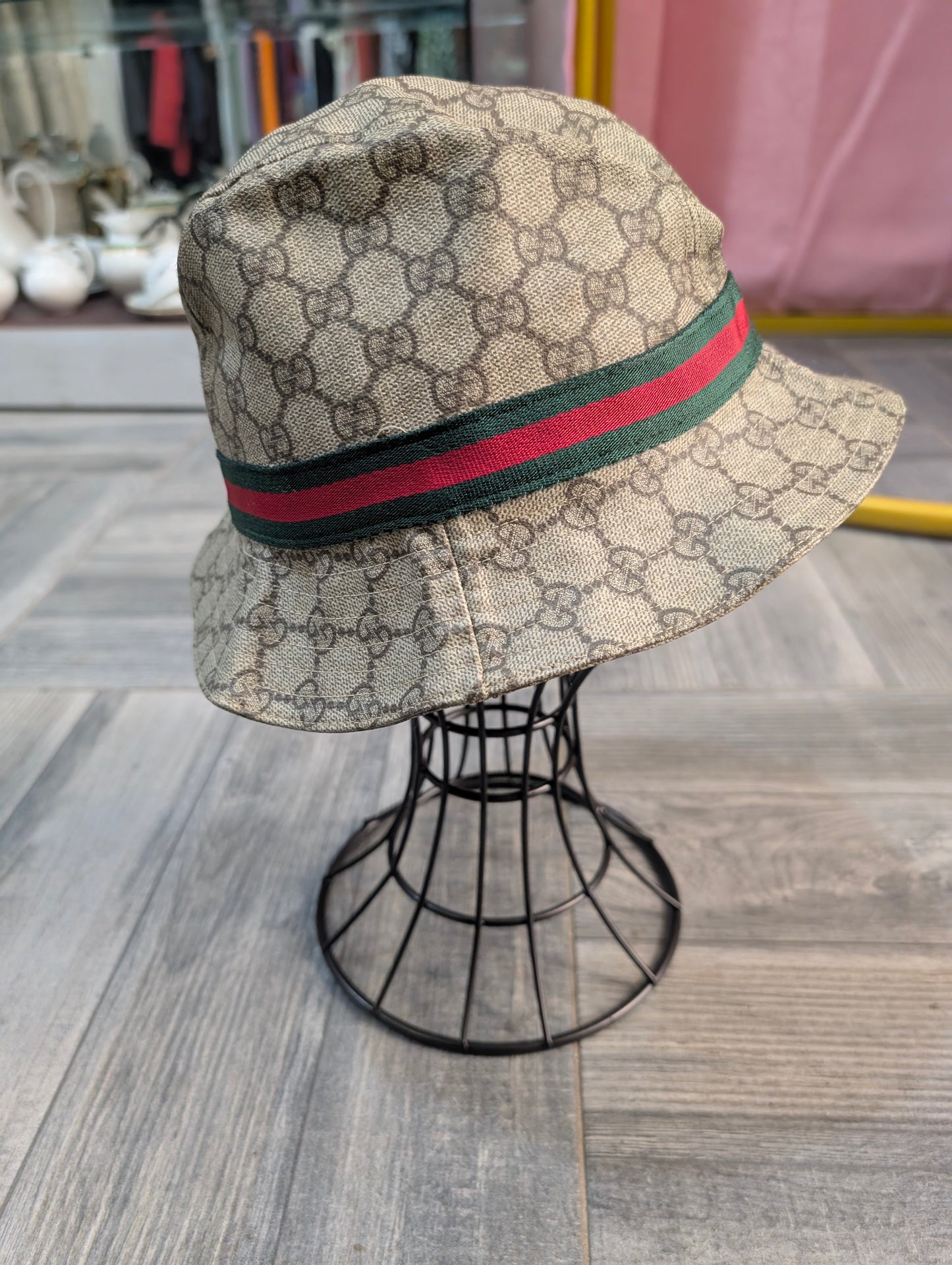 Gucci